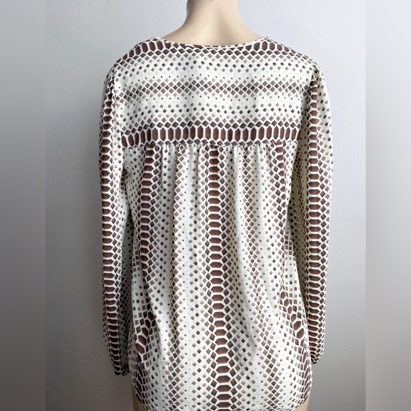 BCBGMaxAzria Lorella Pattern Long Balloon Sleeves Blouse Chiffon Career Formal - Picture 9 of 11